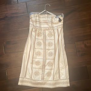 White House Black Market Cream and Gold Mini Dress